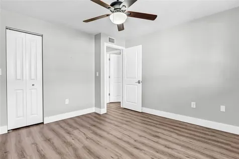 5684 Baywater Drive Tampa FL 33615