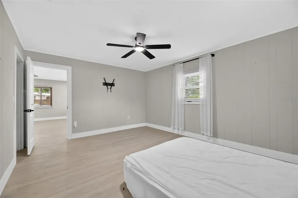204 7th Avenue NW Ruskin FL 33570