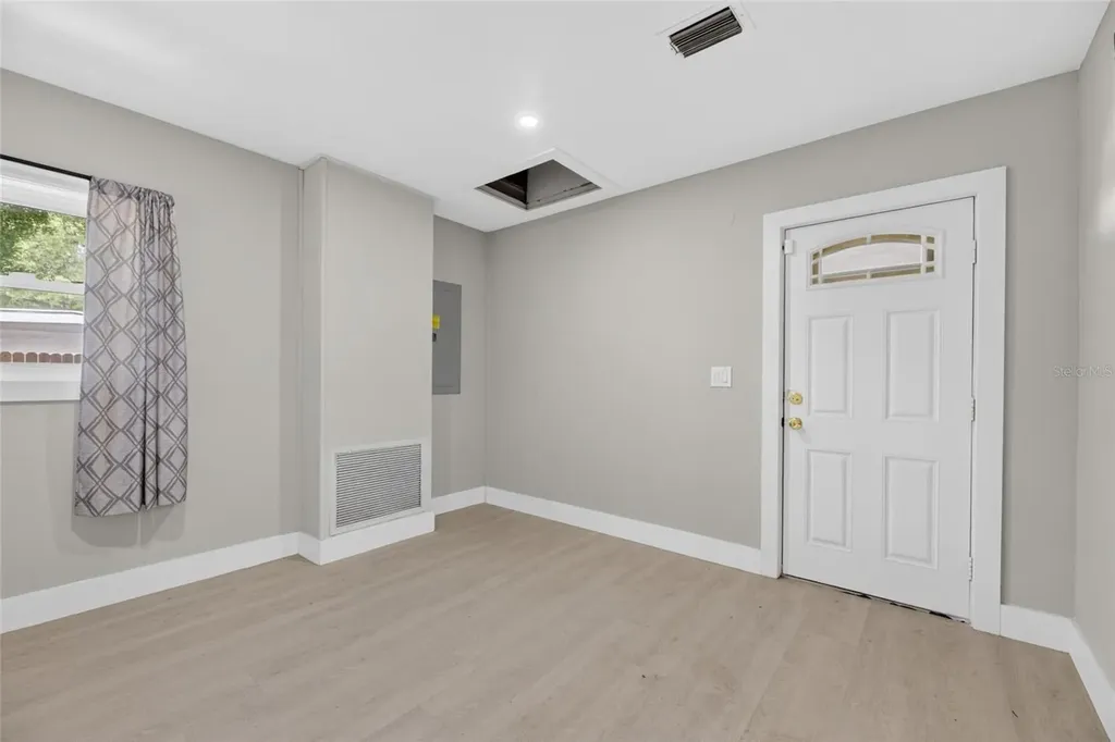204 7th Avenue NW Ruskin FL 33570