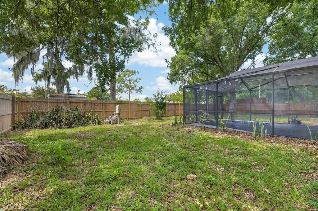 204 7th Avenue NW Ruskin FL 33570