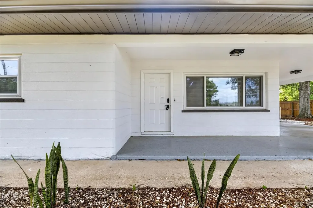 204 7th Avenue NW Ruskin FL 33570