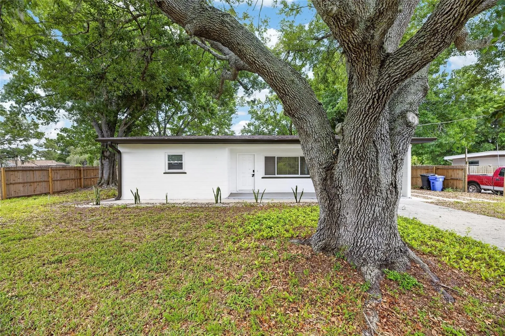 204 7th Avenue NW Ruskin FL 33570