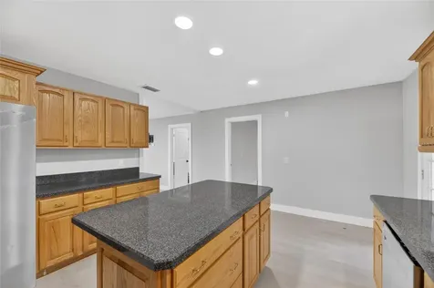 204 7th Avenue NW Ruskin FL 33570
