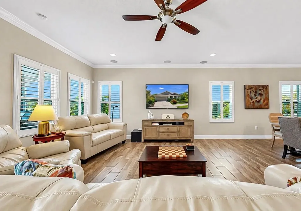 6921 Ebb Tide Avenue Apollo Beach FL 33572