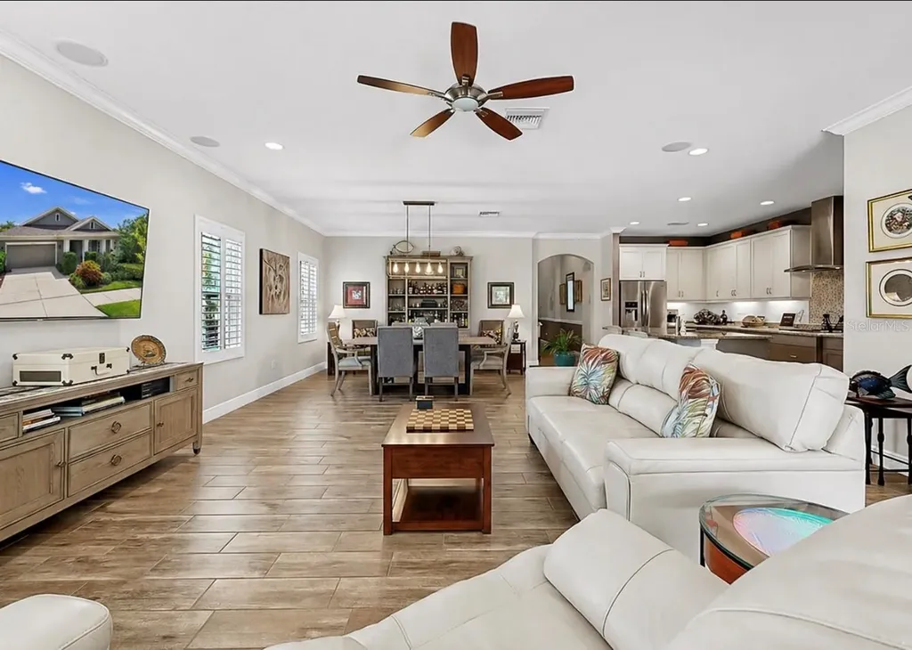 6921 Ebb Tide Avenue Apollo Beach FL 33572