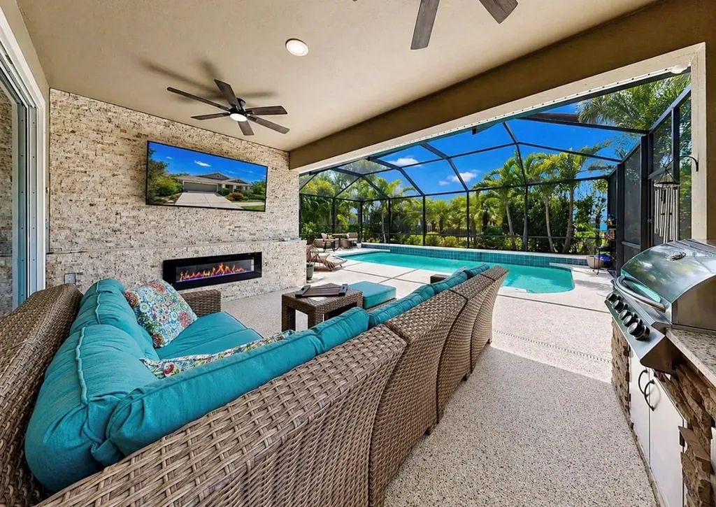 6921 Ebb Tide Avenue Apollo Beach FL 33572