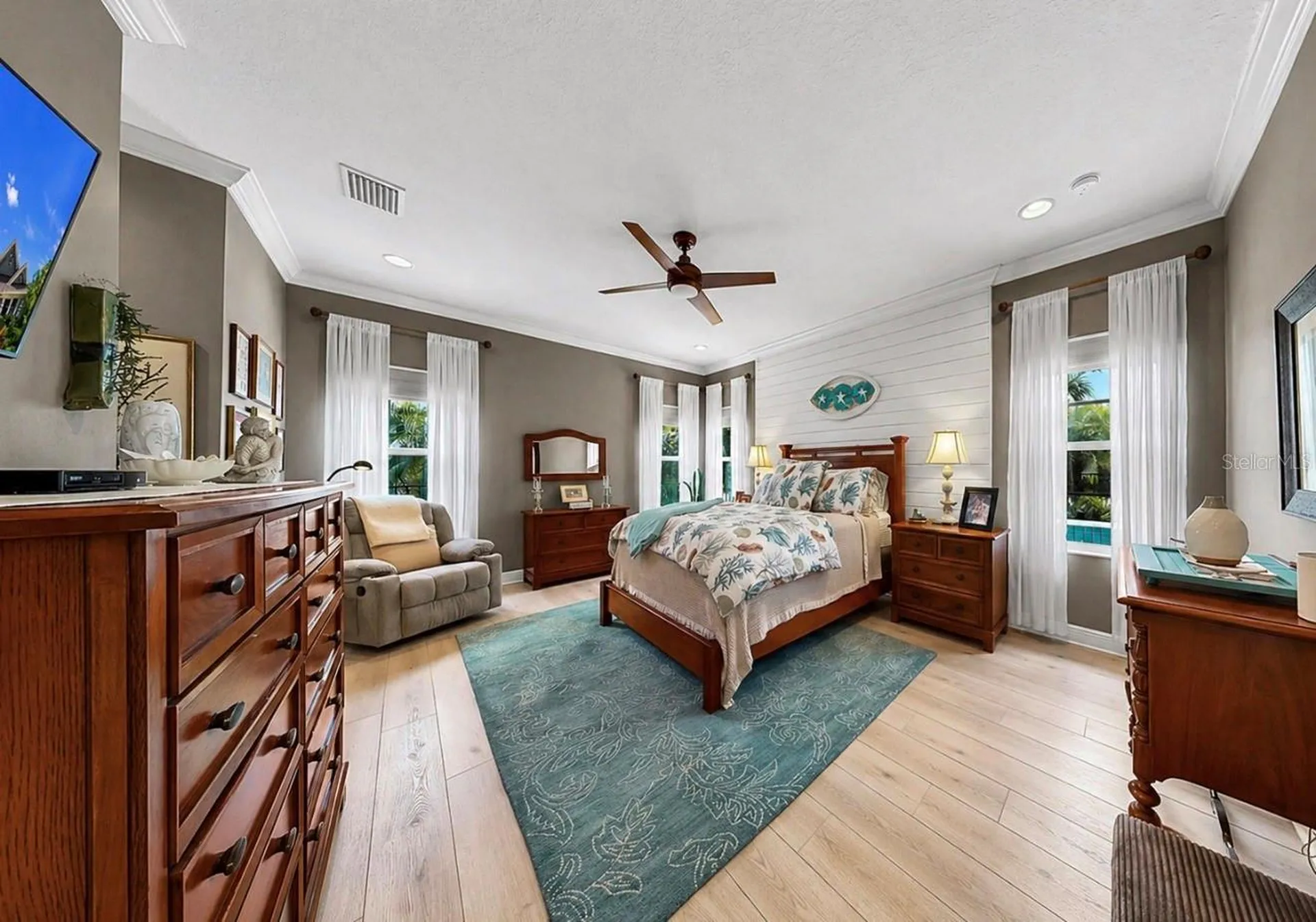 6921 Ebb Tide Avenue Apollo Beach FL 33572