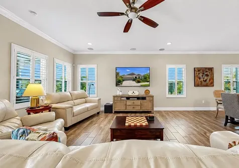 6921 Ebb Tide Avenue Apollo Beach FL 33572