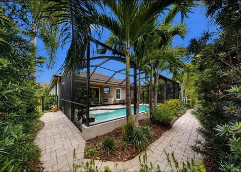 6921 Ebb Tide Avenue Apollo Beach FL 33572