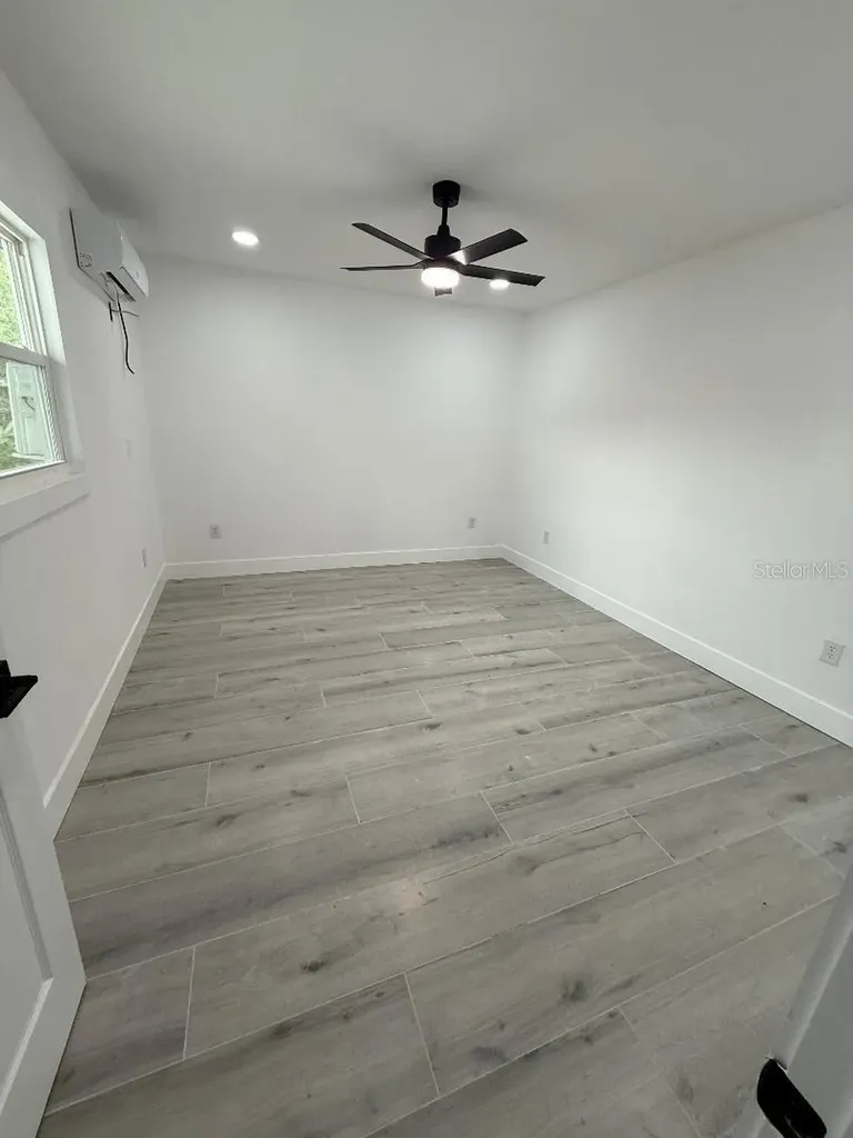 3301 W New Orleans Avenue Tampa FL 33614