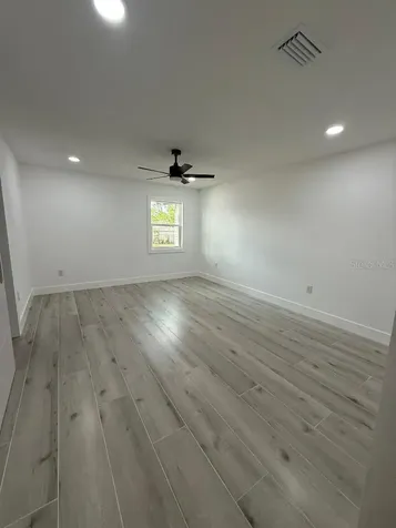 3301 W New Orleans Avenue Tampa FL 33614