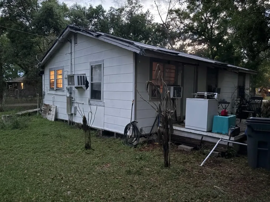 501 Avenue A Wahneta W Winter Haven FL 33880