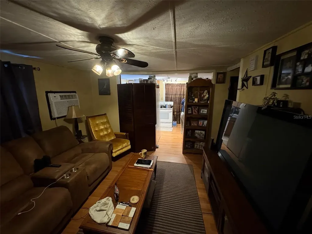 501 Avenue A Wahneta W Winter Haven FL 33880