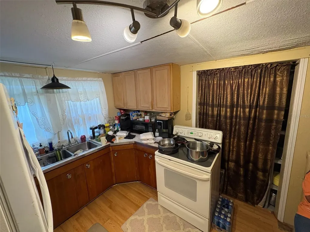 501 Avenue A Wahneta W Winter Haven FL 33880