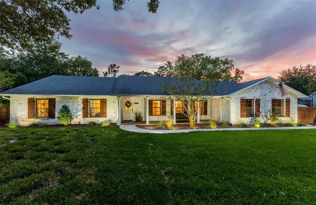 1999 Sir Lancelot Circle St Cloud FL 34772