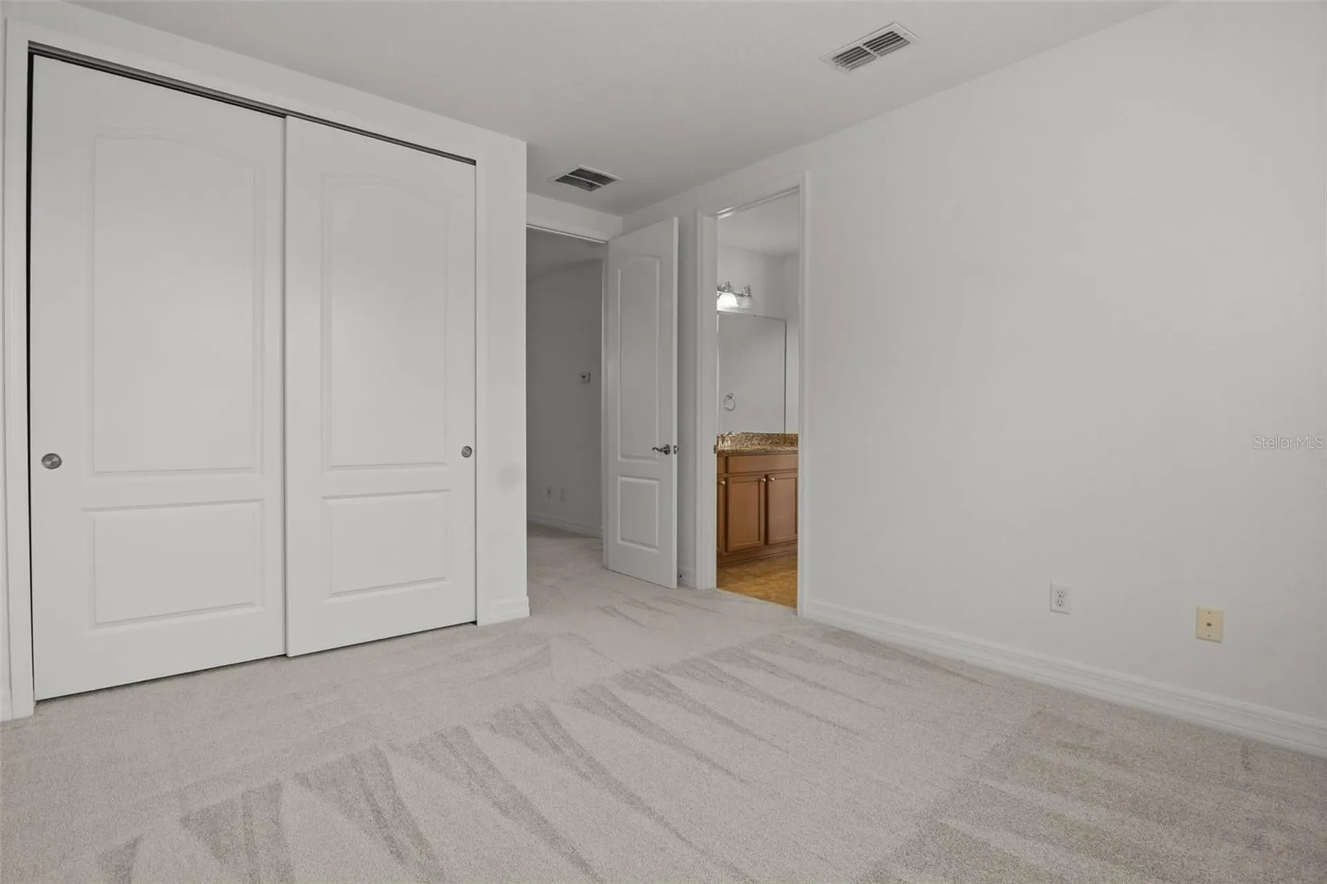 10410 Belfry Circle Orlando FL 32832