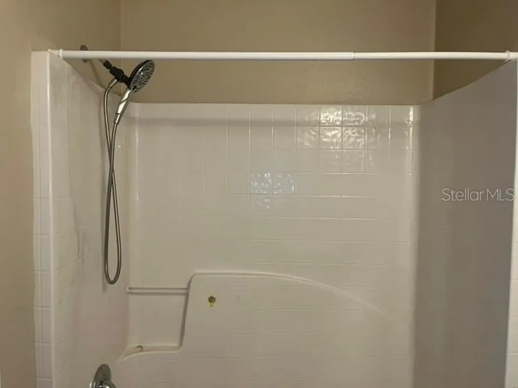 4 Inconnu Drive Kissimmee FL 34759