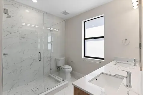 8401 Modano Place Tampa FL 33614