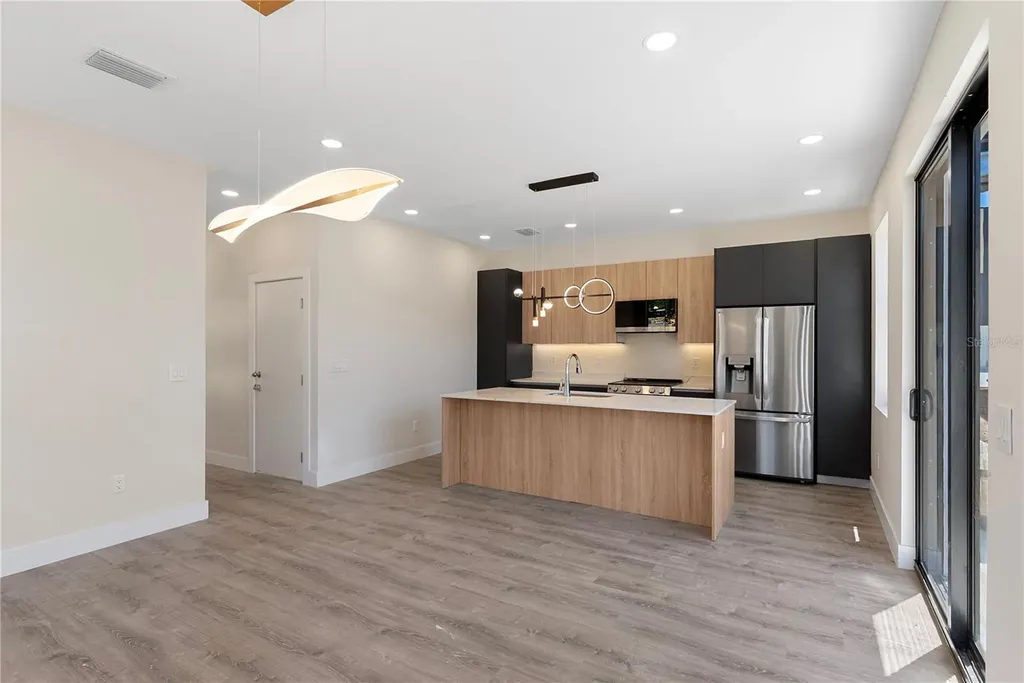 8458 Modano Place Tampa FL 33614