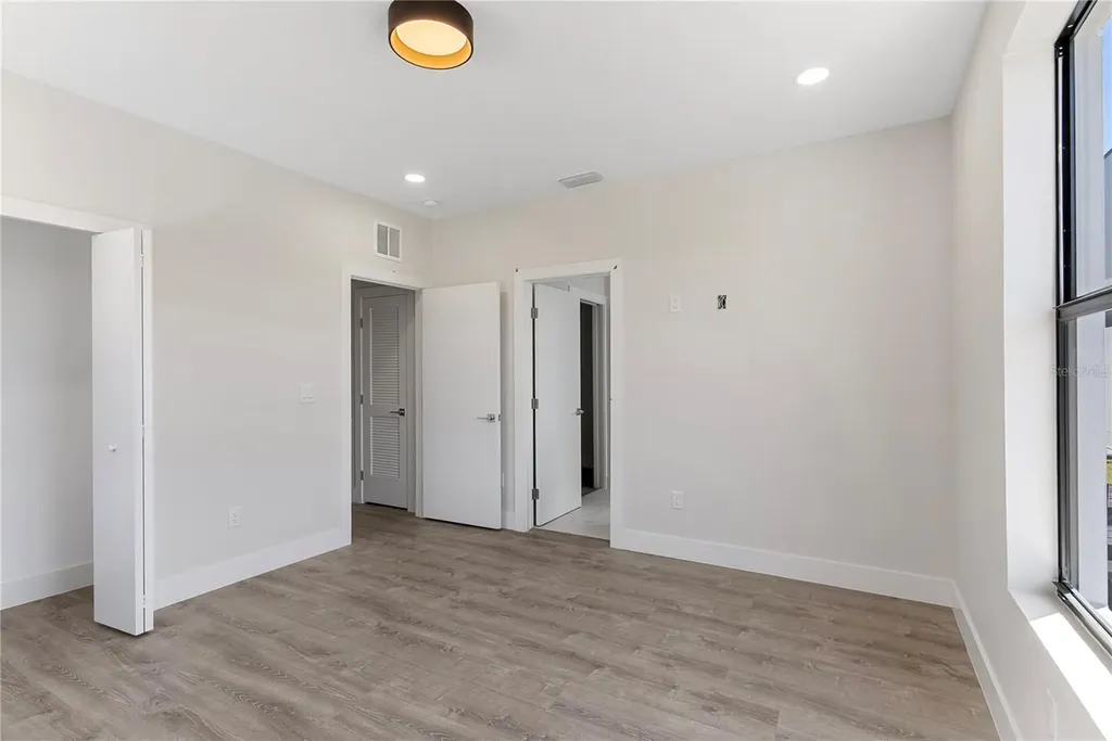 8405 Modano Place Tampa FL 33614