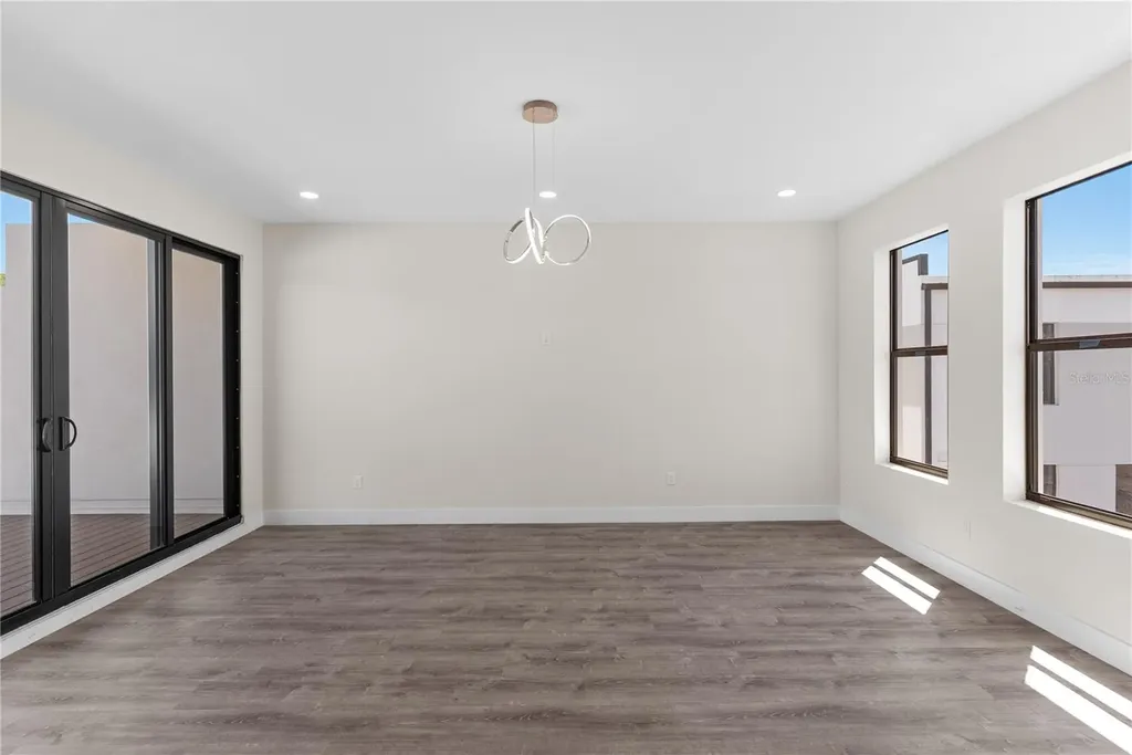 8405 Modano Place Tampa FL 33614