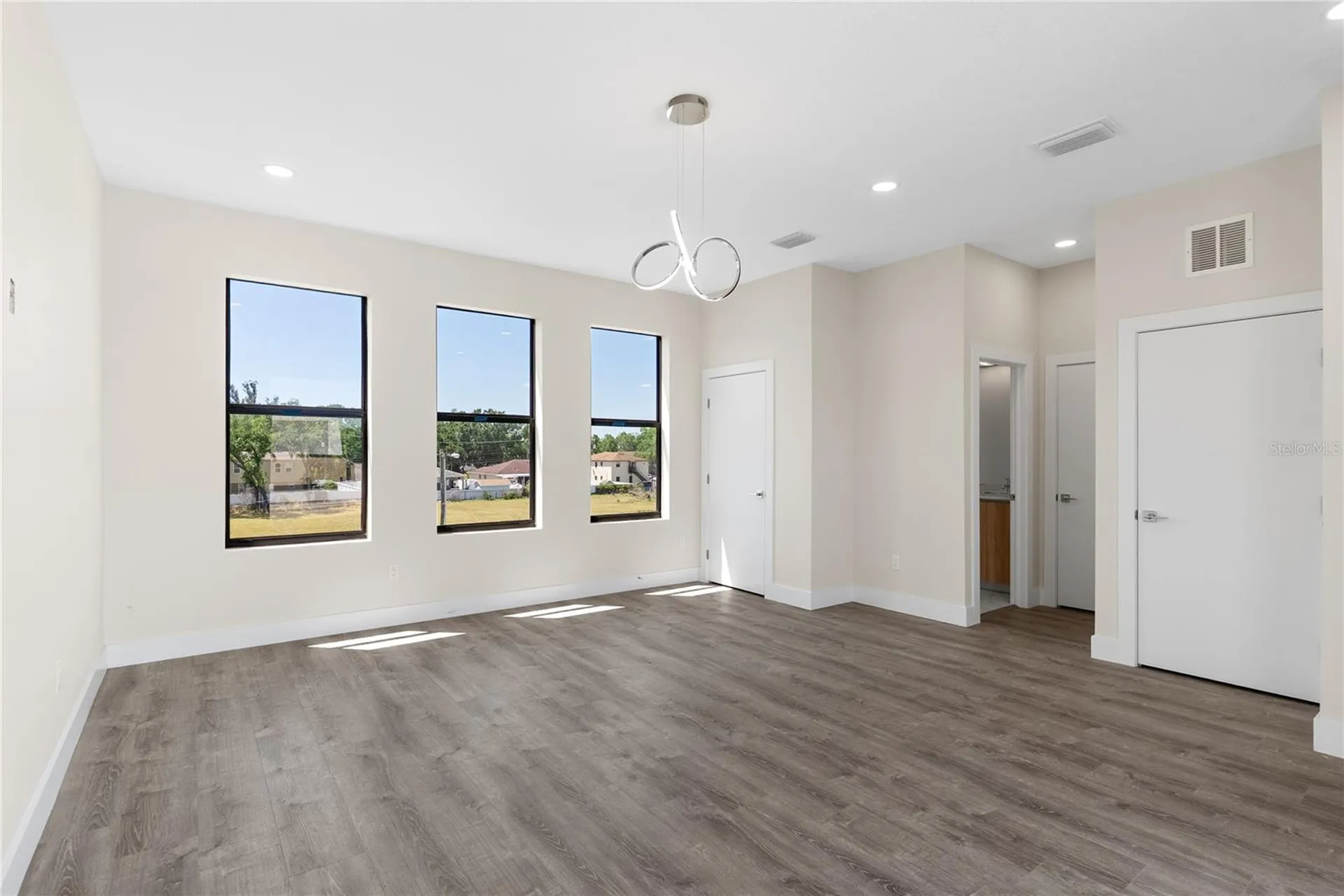 8405 Modano Place Tampa FL 33614