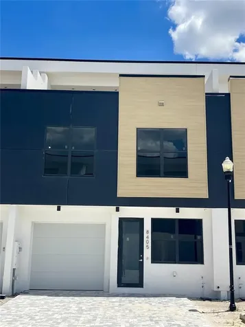 8405 Modano Place Tampa FL 33614
