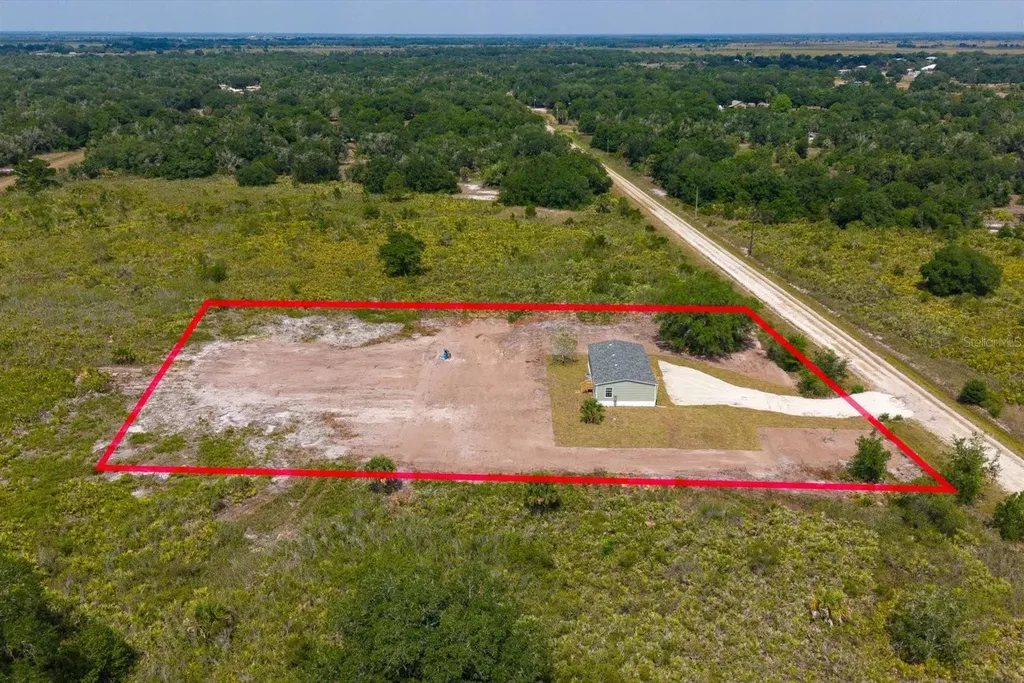 20968 NW 264th Street Okeechobee FL 34972