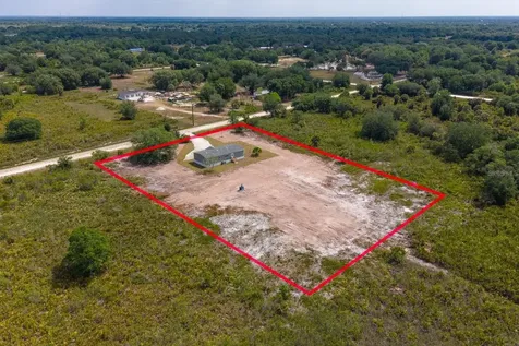 20968 NW 264th Street Okeechobee FL 34972