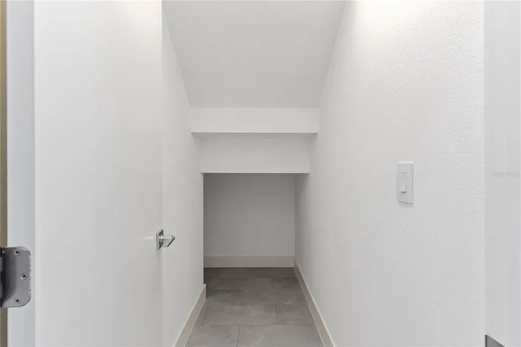 4352 Fontanarosa Village Court Tampa FL 33614