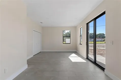 4352 Fontanarosa Village Court Tampa FL 33614