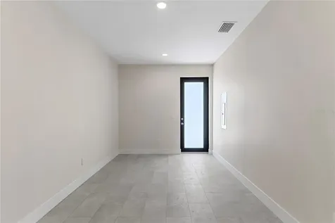 4352 Fontanarosa Village Court Tampa FL 33614