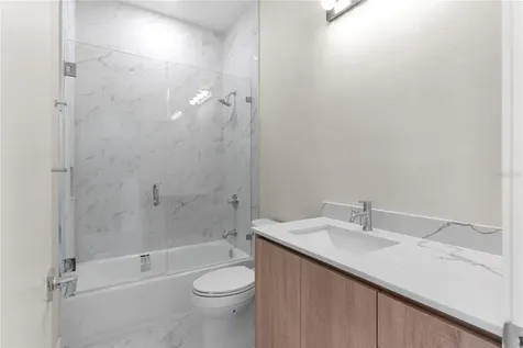 4352 Fontanarosa Village Court Tampa FL 33614
