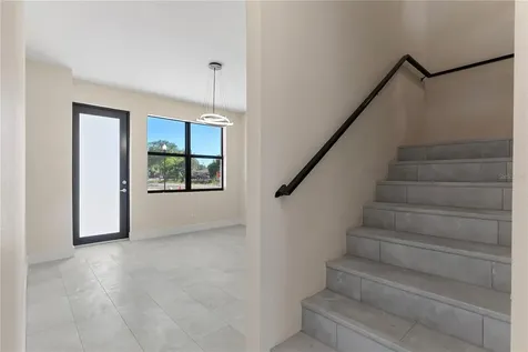 4352 Fontanarosa Village Court Tampa FL 33614