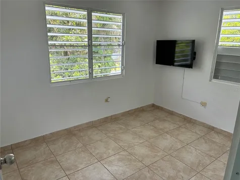 743 Km 4.3 La Vega, Guavate Cayey PR 00736