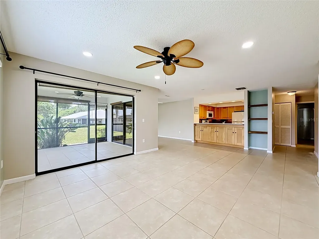 2733 Countryside Boulevard Clearwater FL 33761
