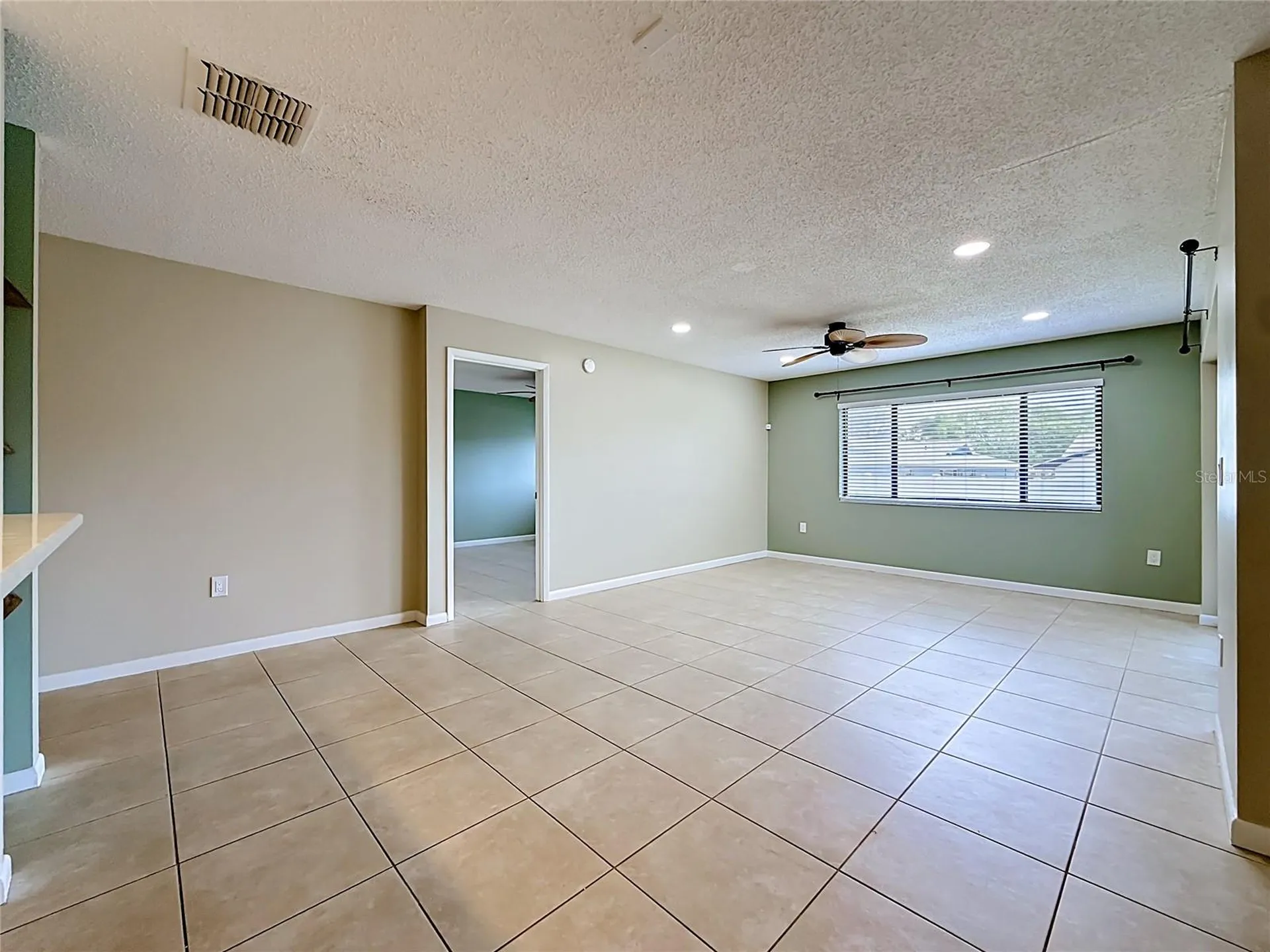 2733 Countryside Boulevard Clearwater FL 33761