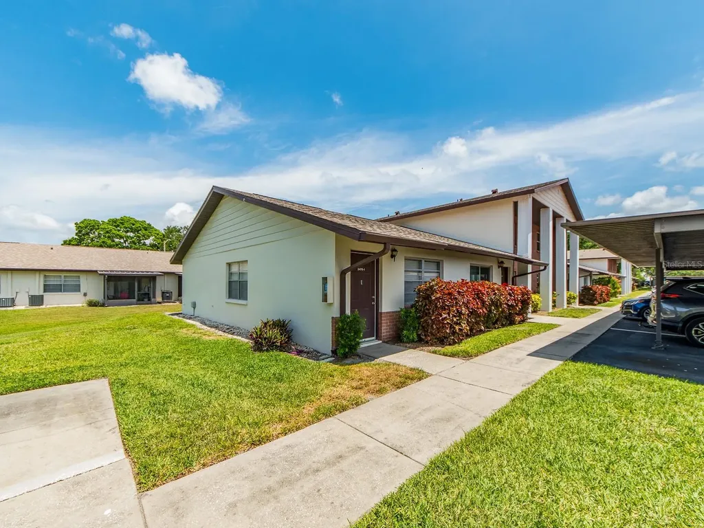 2476 Enterprise Road Clearwater FL 33763