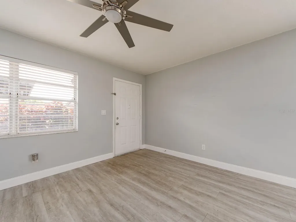 2476 Enterprise Road Clearwater FL 33763