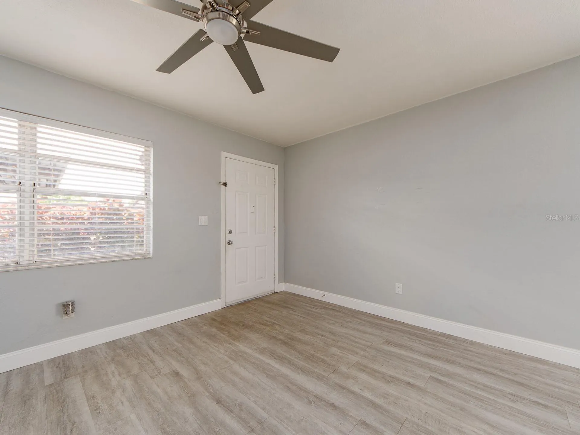 2476 Enterprise Road Clearwater FL 33763