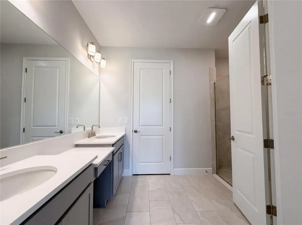10064 Morning Mist Lane Sarasota FL 34241