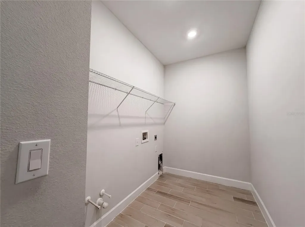 10064 Morning Mist Lane Sarasota FL 34241