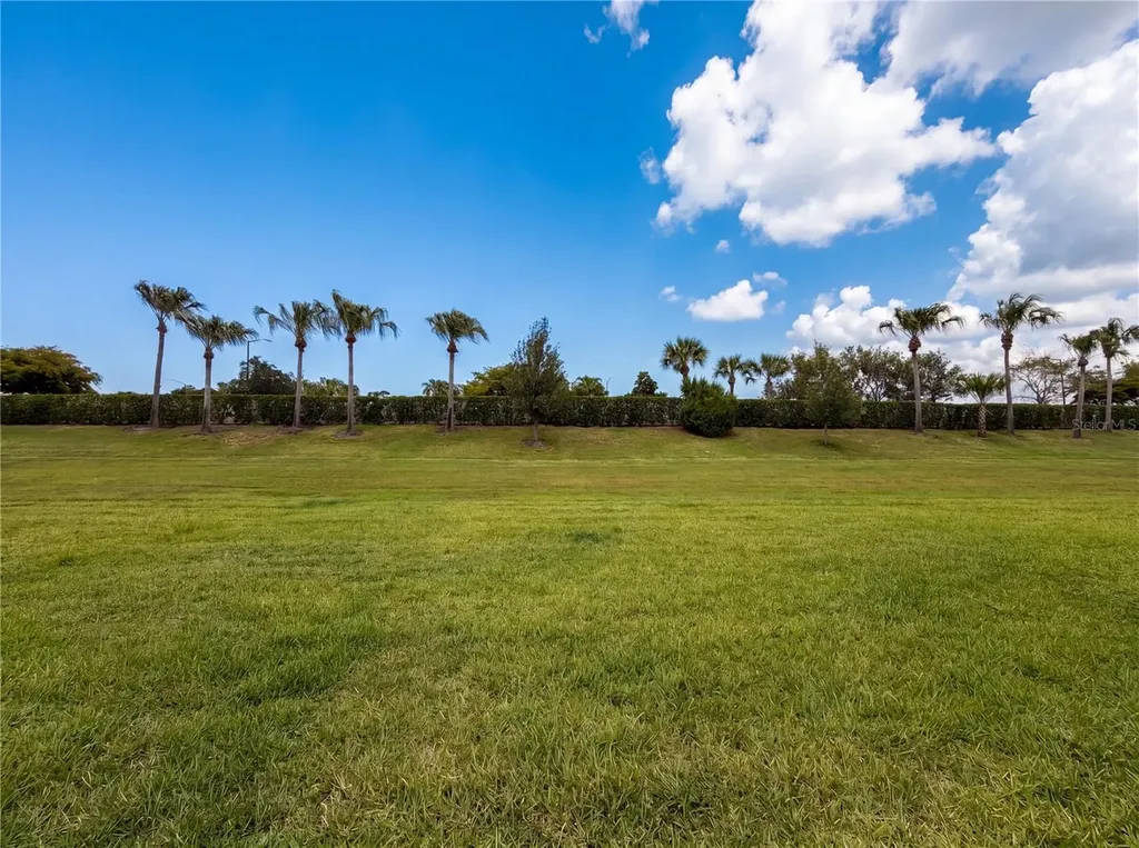 10064 Morning Mist Lane Sarasota FL 34241