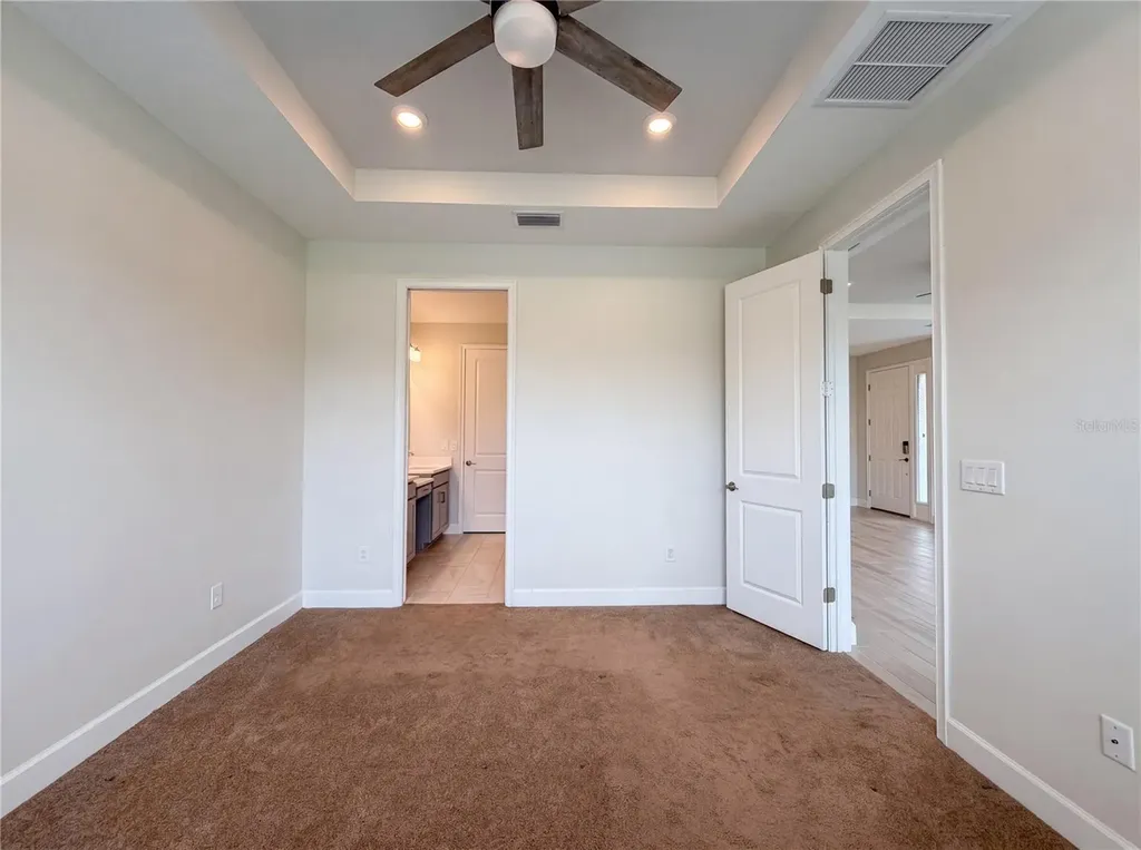 10064 Morning Mist Lane Sarasota FL 34241