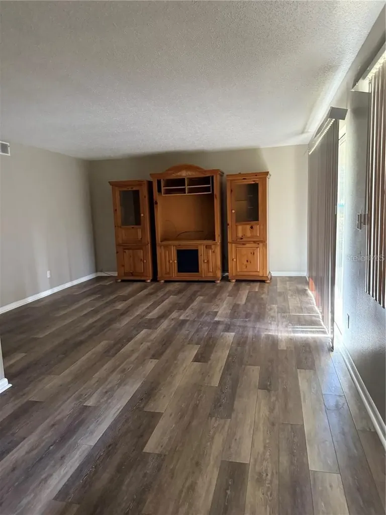 737 Midway Drive Ocala FL 34472