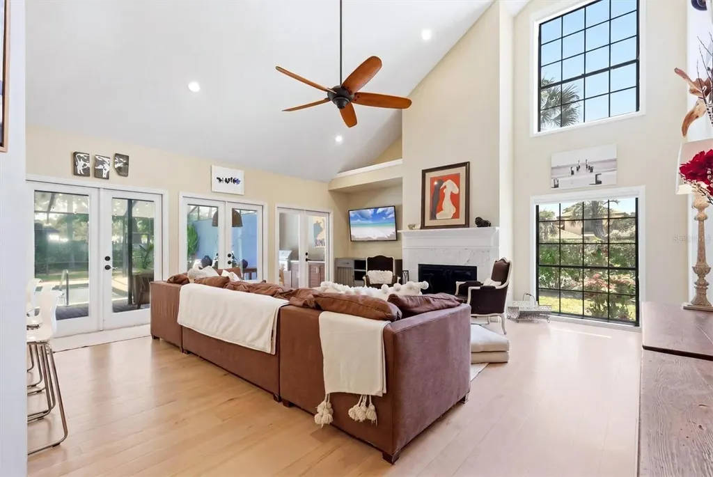 4689 Pine Harrier Drive Sarasota FL 34231