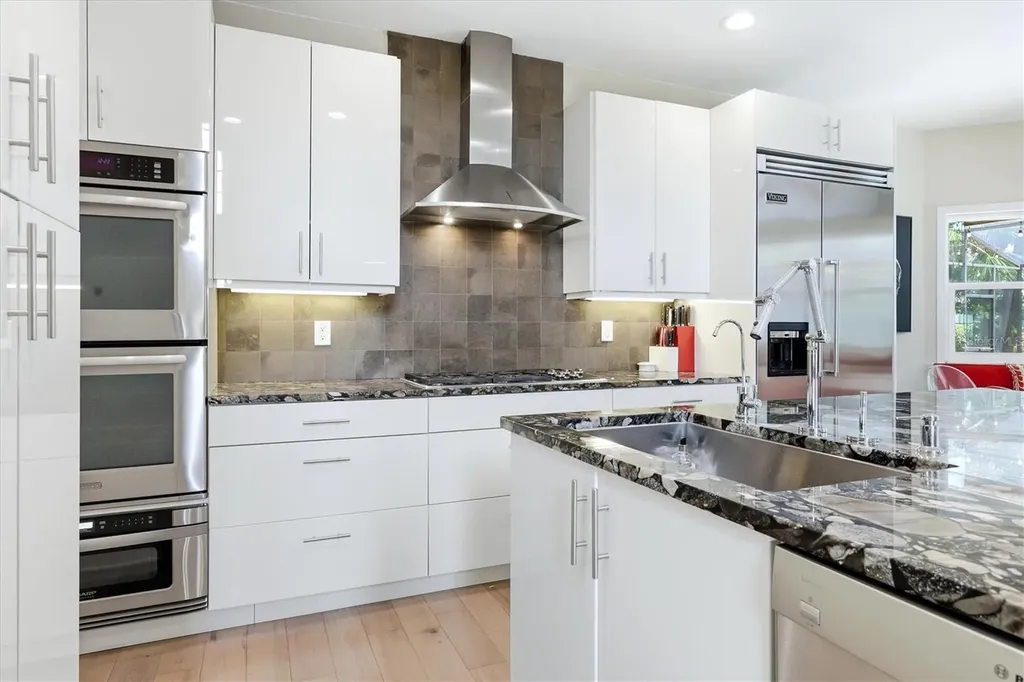 4689 Pine Harrier Drive Sarasota FL 34231