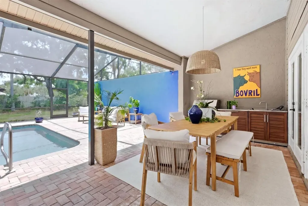 4689 Pine Harrier Drive Sarasota FL 34231