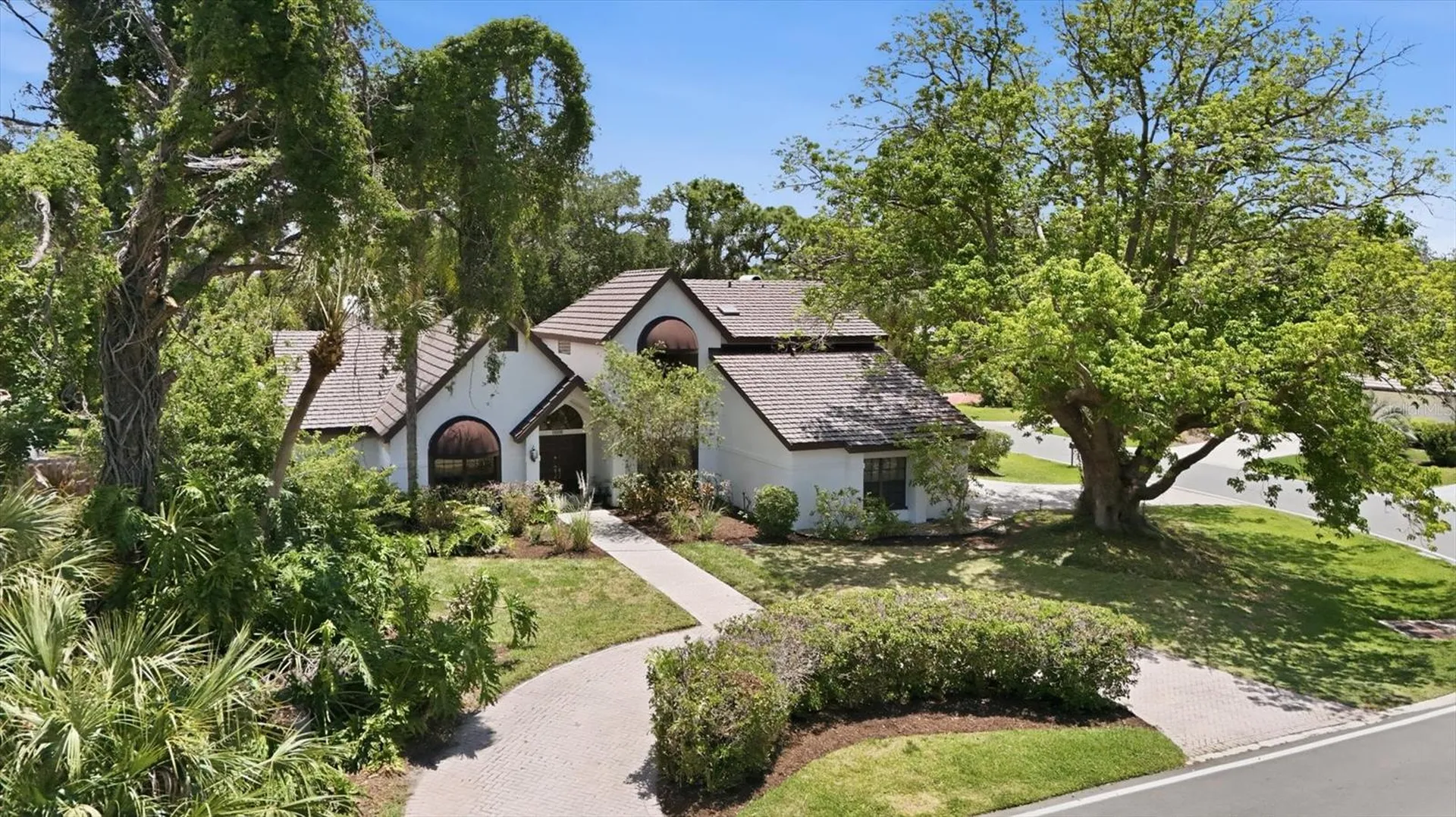4689 Pine Harrier Drive Sarasota FL 34231