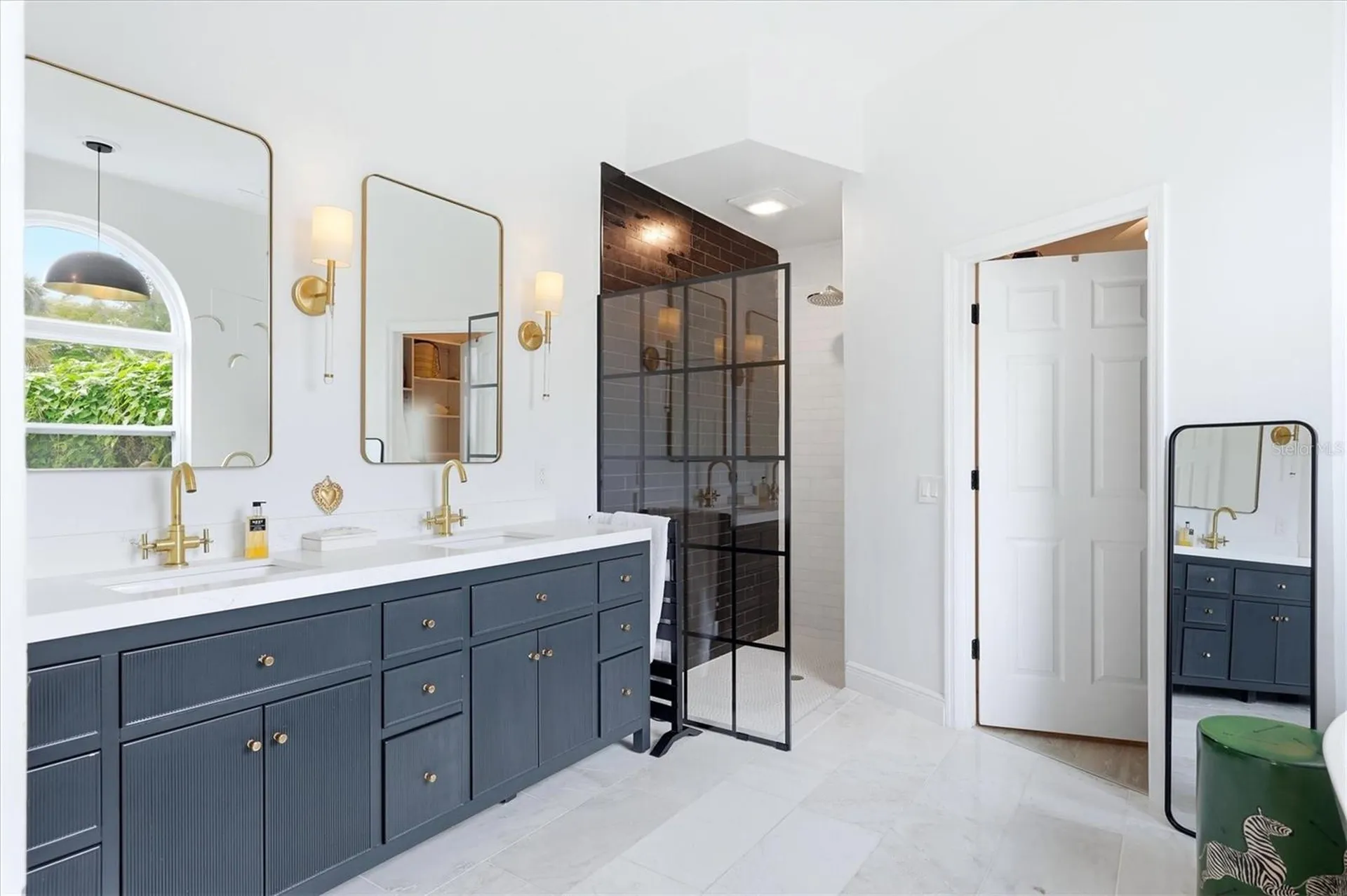 4689 Pine Harrier Drive Sarasota FL 34231